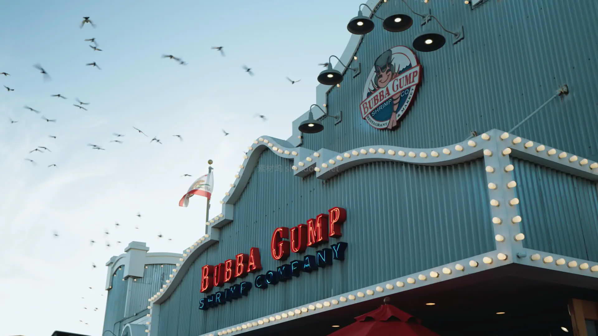 【一键大片】6款电影感LUTs,让你的视频质感起飞!针对各类机型的专业调色预设包-Life Sessions – Cinema Life Luts插图7 Cinema Life Luts - Life Sessions008