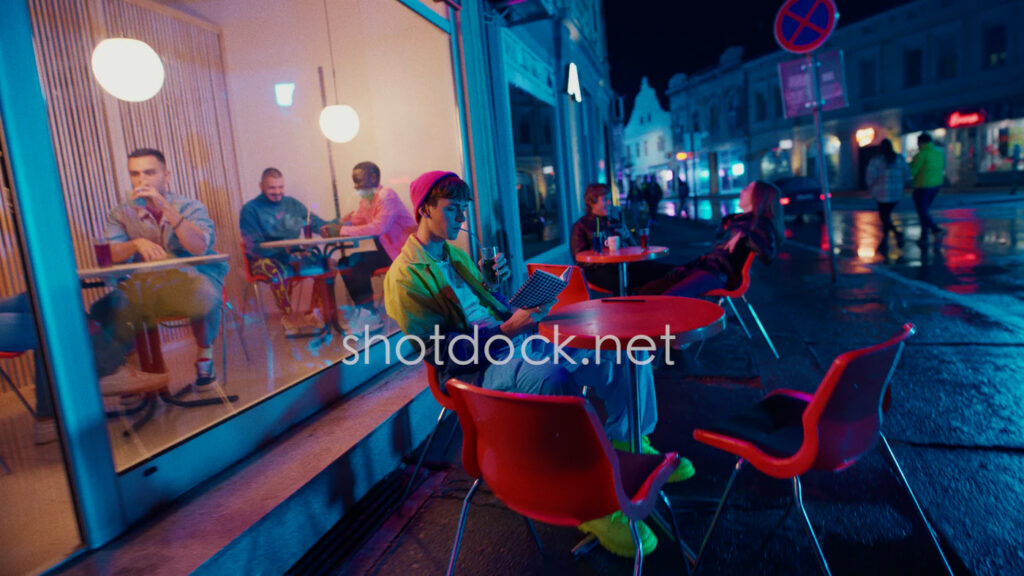 10款电影级情绪 LUT 调色包/让画面像在讲故事/一键出电影感- Cinematic V1 Video LUTs插图6 10款电影级情绪 LUT 调色包/让画面像在讲故事/一键出电影感- Cinematic V1 Video LUTs插图6