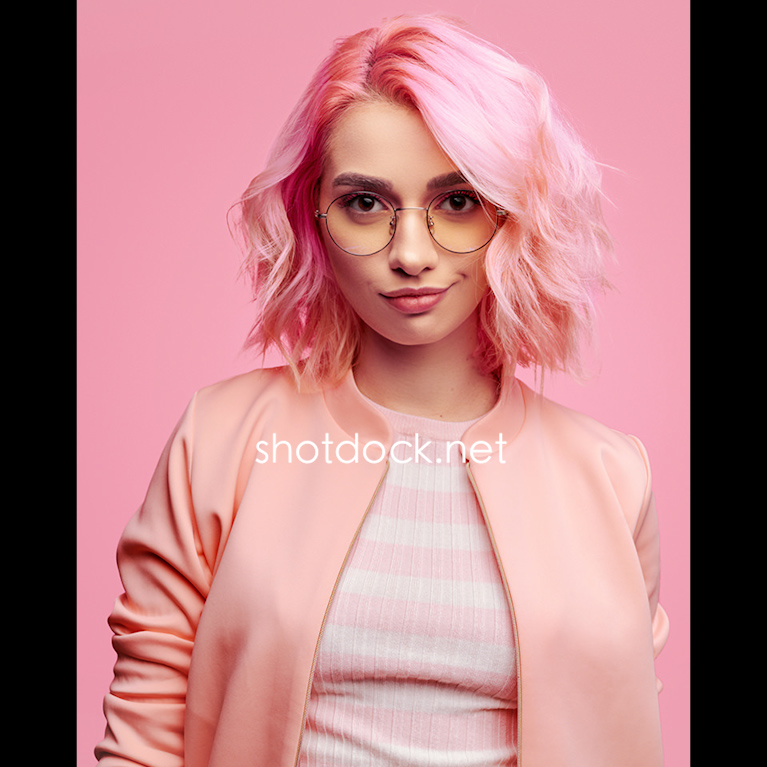 PHLEARN-Bold-Vibrant-Thumbnail-After.00_00_05_00.Still002