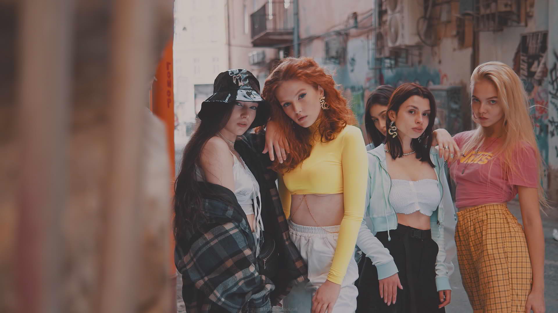 Mediabee 电影版 LUT 套装 - 32 个 LUT [第 1+2 卷] --- Mediabee Cinematic LUT Bundle - 32 LUTs [Vol 1+2]002